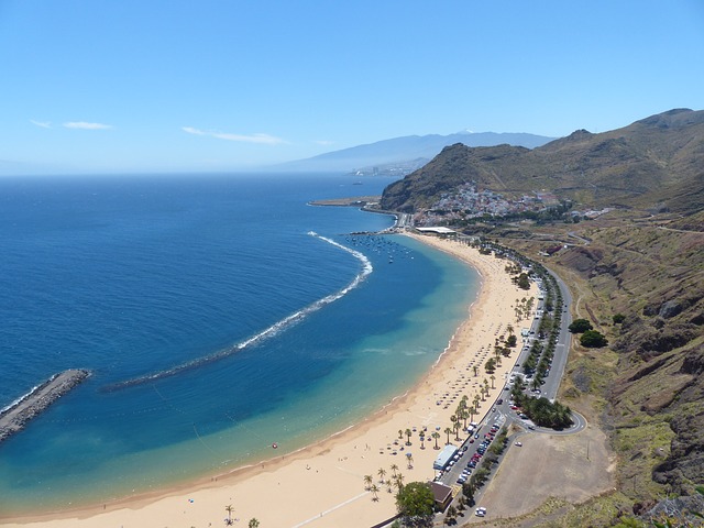 Las Teresitas beach